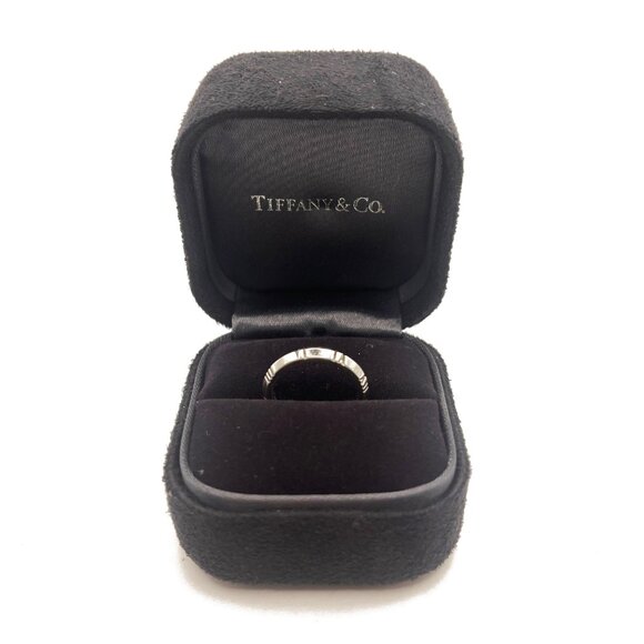 Authentic Tiffany & Co. Atlas X Closed Narrow Ring 18K White Gold Size 5 - Picture 2 of 6